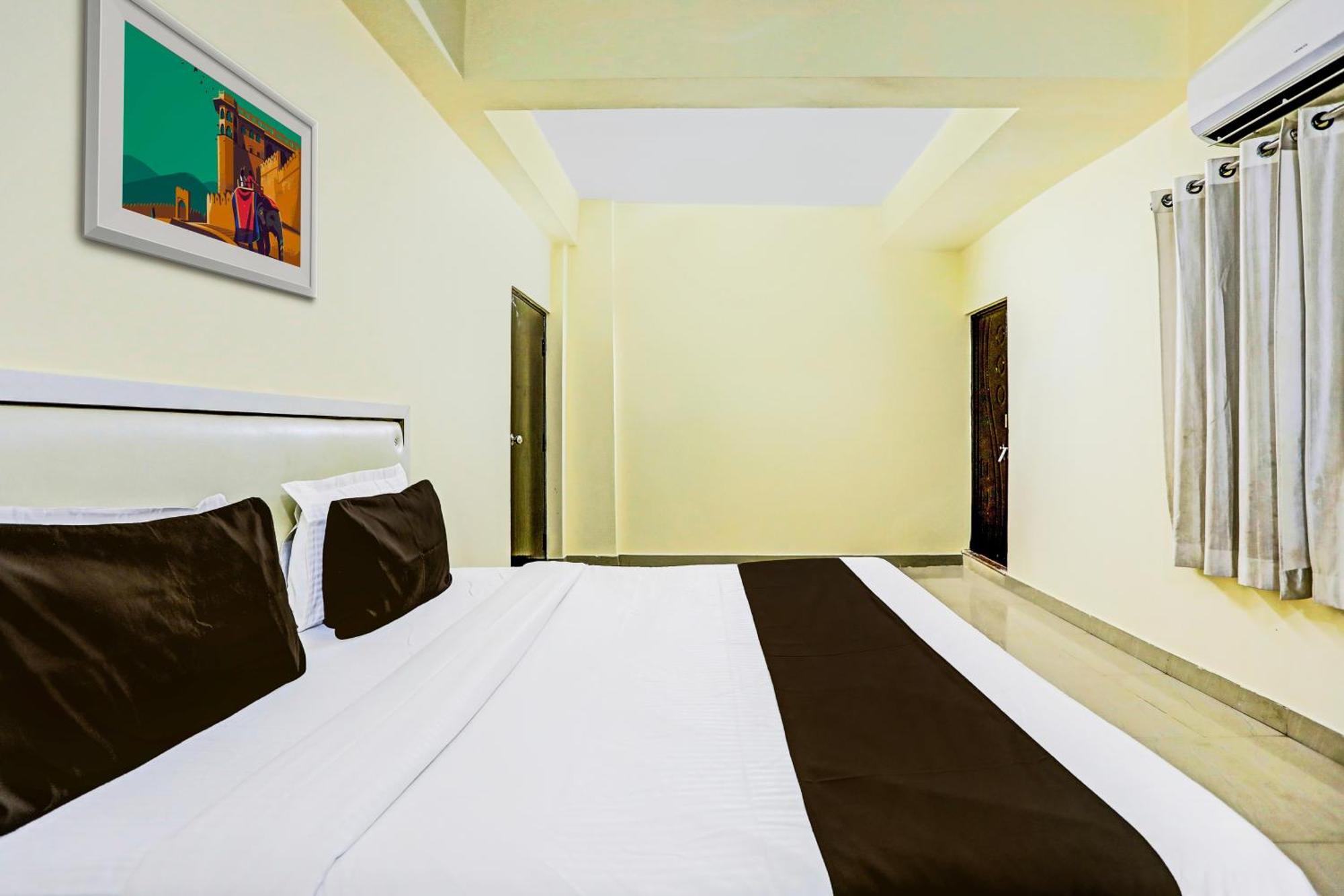 Super Hotel O Hyderabad Gate Iit Bhu Kakarmatha 外观 照片
