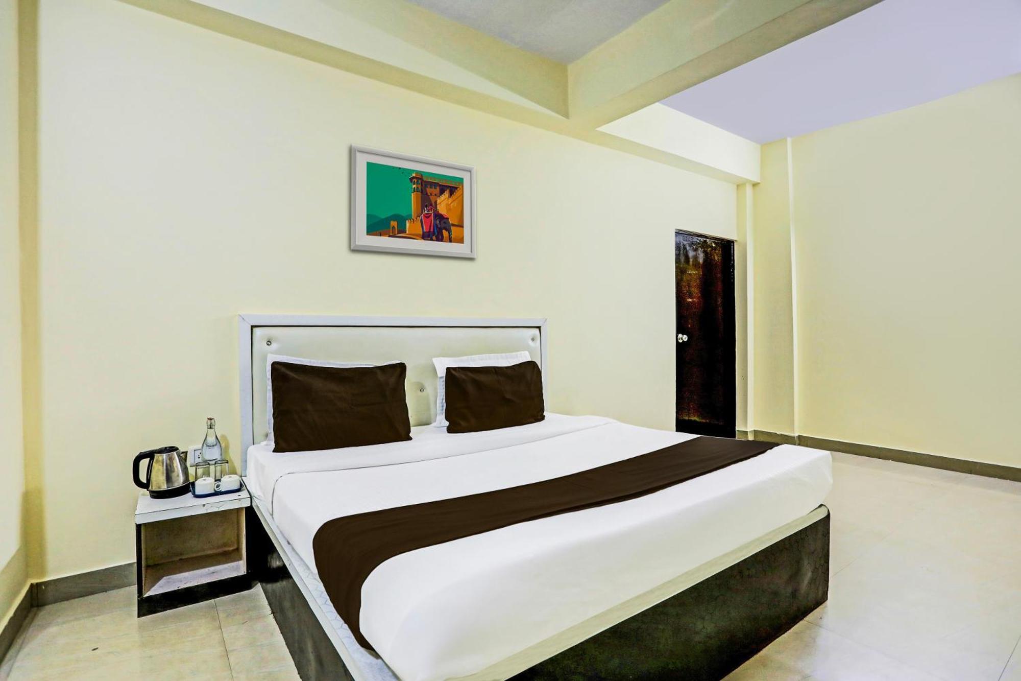 Super Hotel O Hyderabad Gate Iit Bhu Kakarmatha 外观 照片