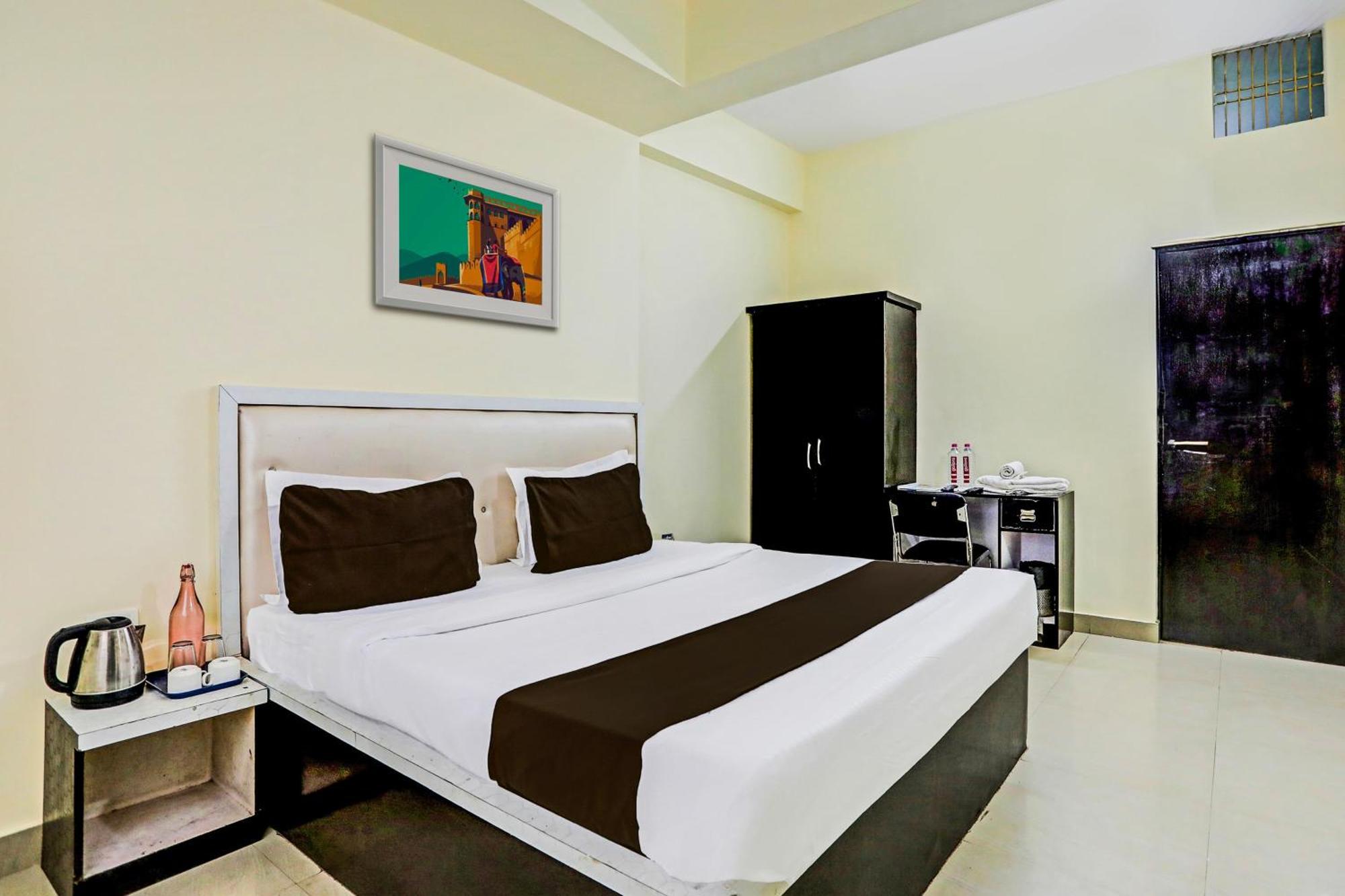 Super Hotel O Hyderabad Gate Iit Bhu Kakarmatha 外观 照片