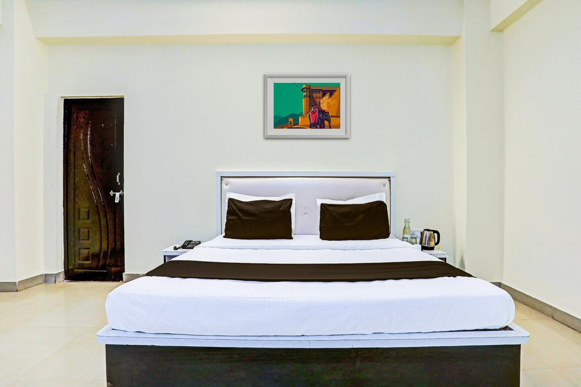 Super Hotel O Hyderabad Gate Iit Bhu Kakarmatha 外观 照片